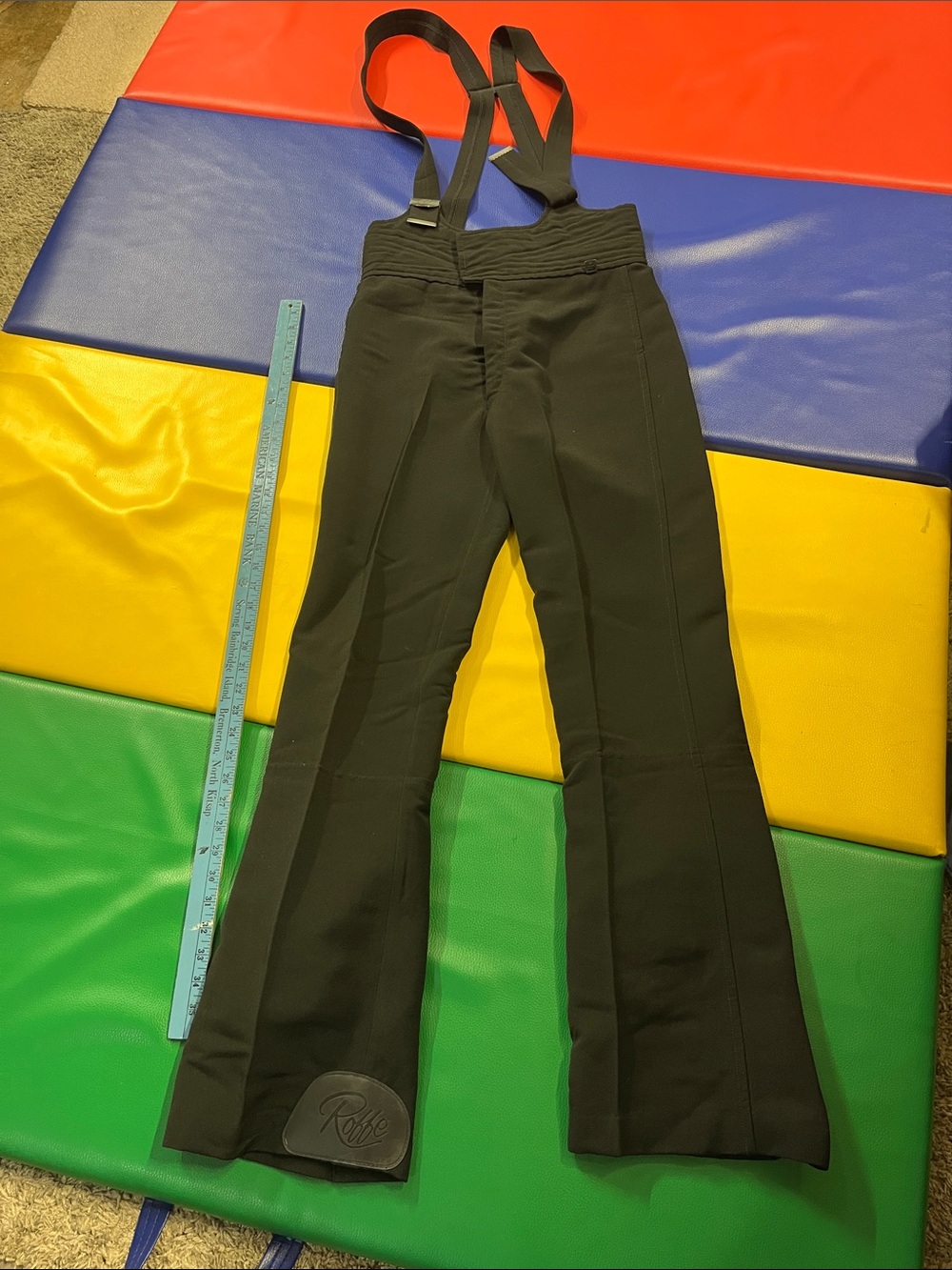 Roffe Black mens 30 regular Ski/Snow Pants with Suspenders made in Seattle